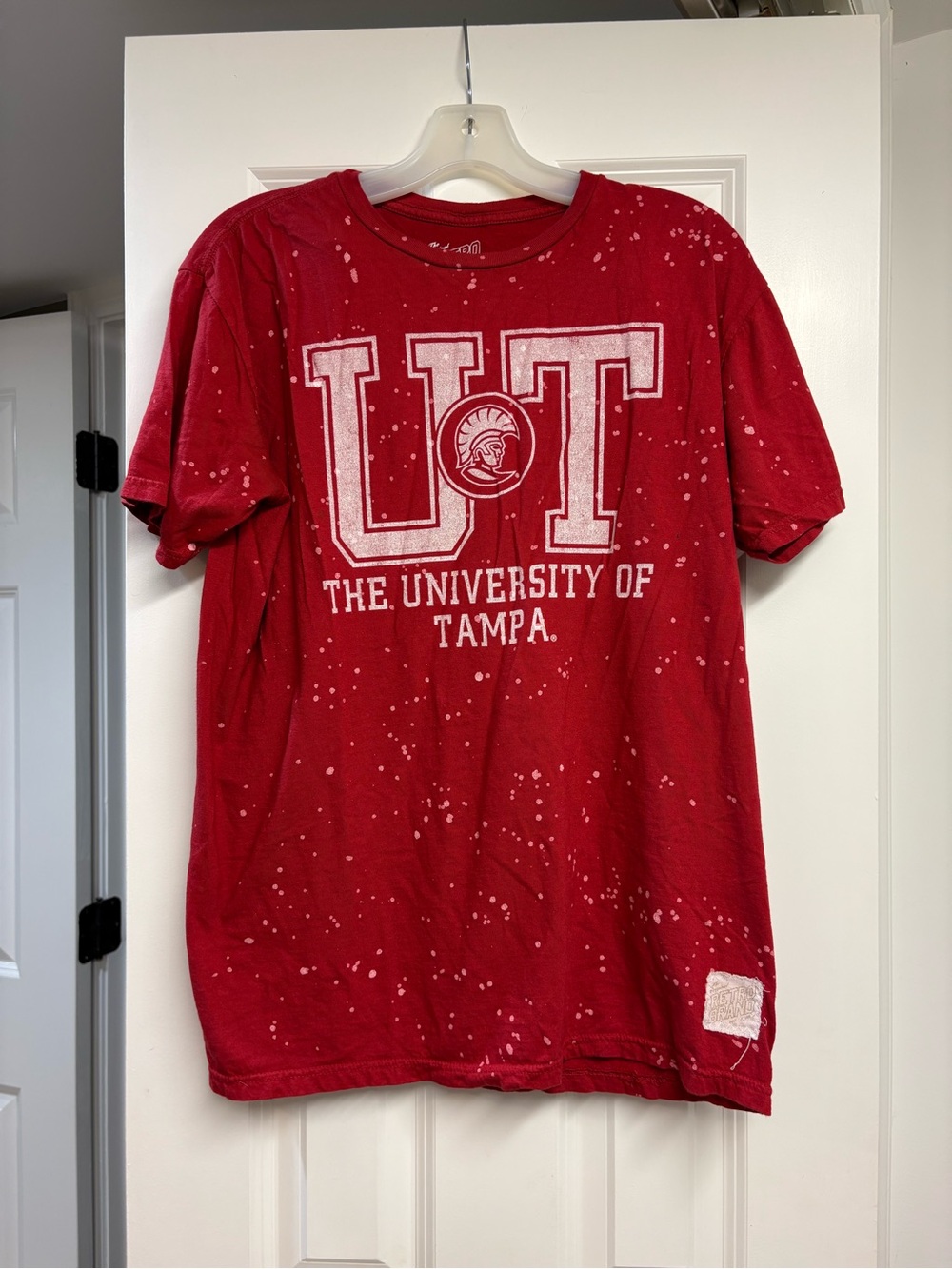 BRAND NEW UNIVERSITY OF TAMPA T-SHIRT